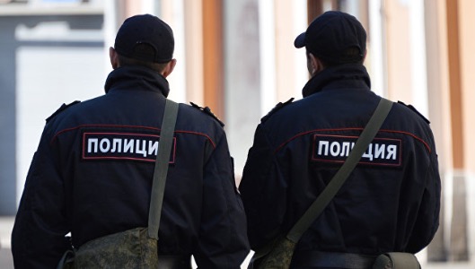 По заявлению адвоката Семенова Р.М. полицейский привлечен к административной ответственности.